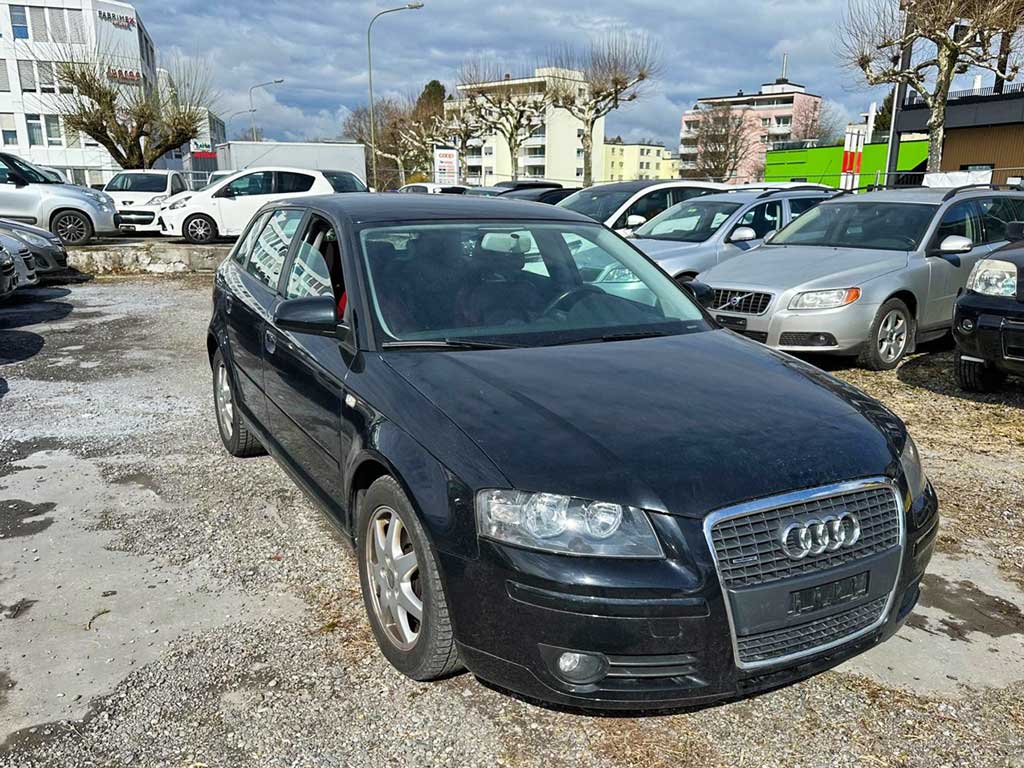 AUDI A3 Sportback 2.0 Turbo FSI Ambiente quattro 2009 Limousine noir traction intégrale