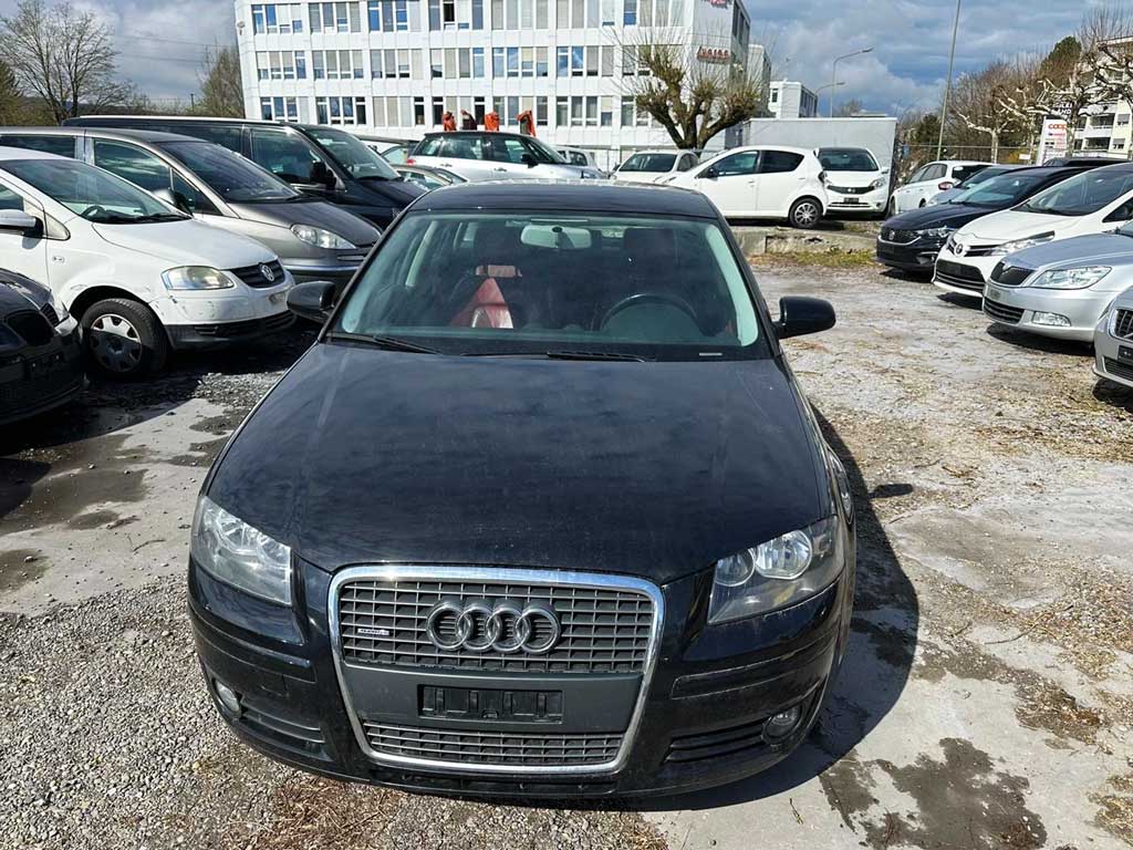 AUDI A3 Sportback 2.0 Turbo FSI Ambiente quattro 2009 Limousine noir traction intégrale