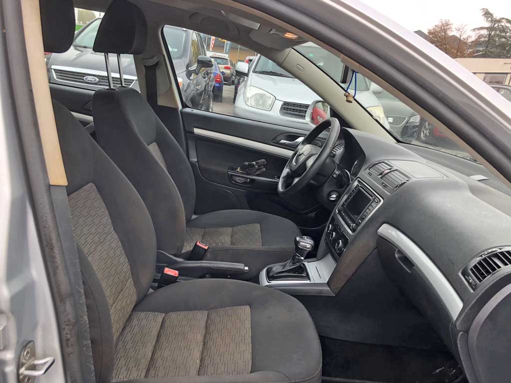 SKODA Octavia 1.9 TDI Ambiente 2008 Diesel Break gris argenté achat voitures