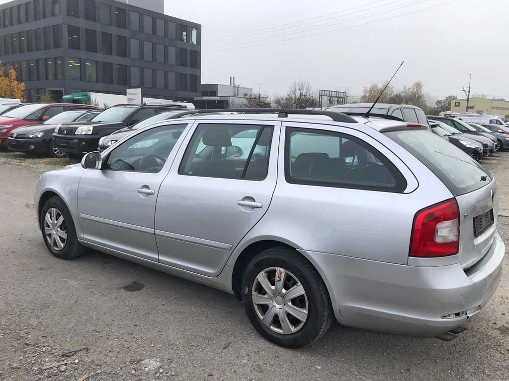 SKODA Octavia 1.9 TDI Ambiente 2008 Diesel Break gris argenté achat voitures