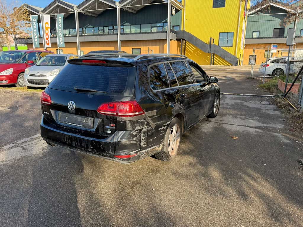 VW Golf Variant 1.4 TSI Comfortline 2014 break essence noir achat voiture export