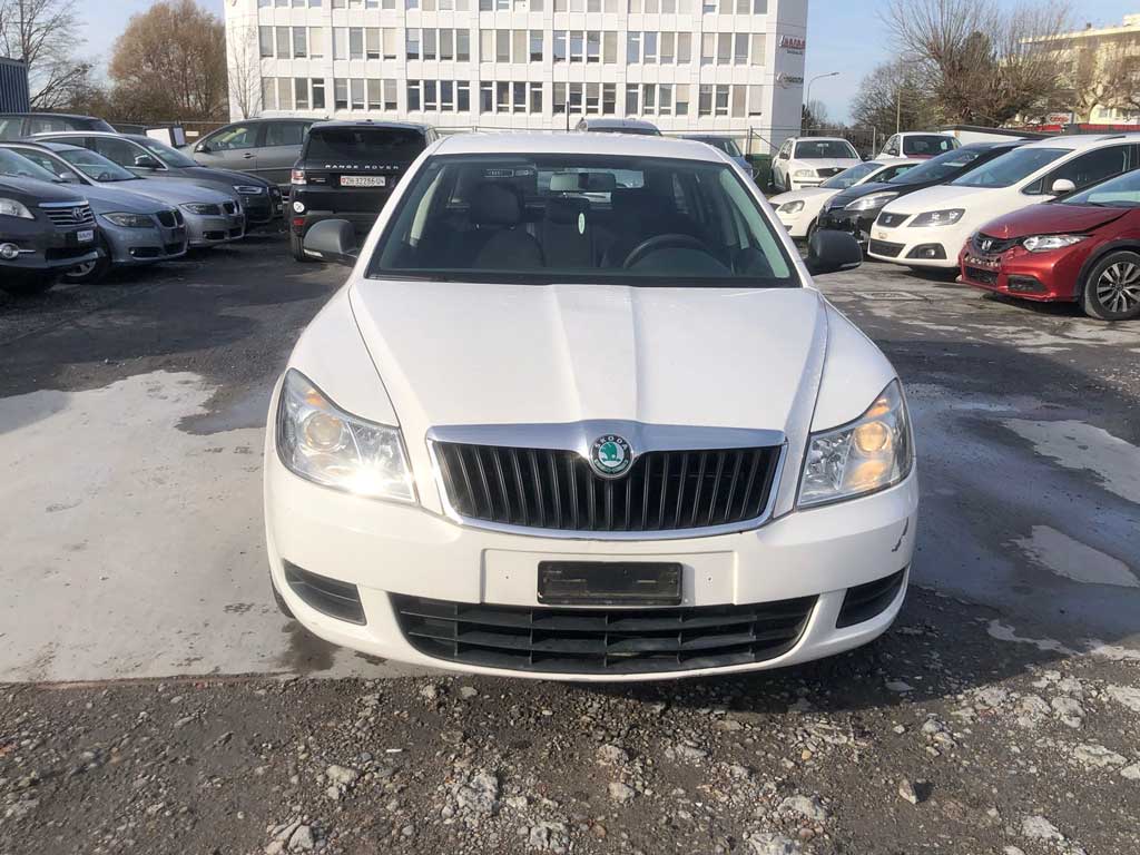 SKODA Octavia Combi 1.6 TDI Elegance Diesel manuelle break blanc achat voiture